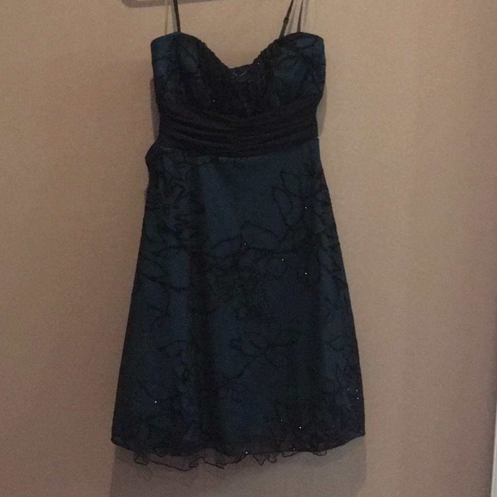 Speechless dress. Size medium (P10).